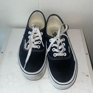 Vans Platform Black/White 6.5 Women